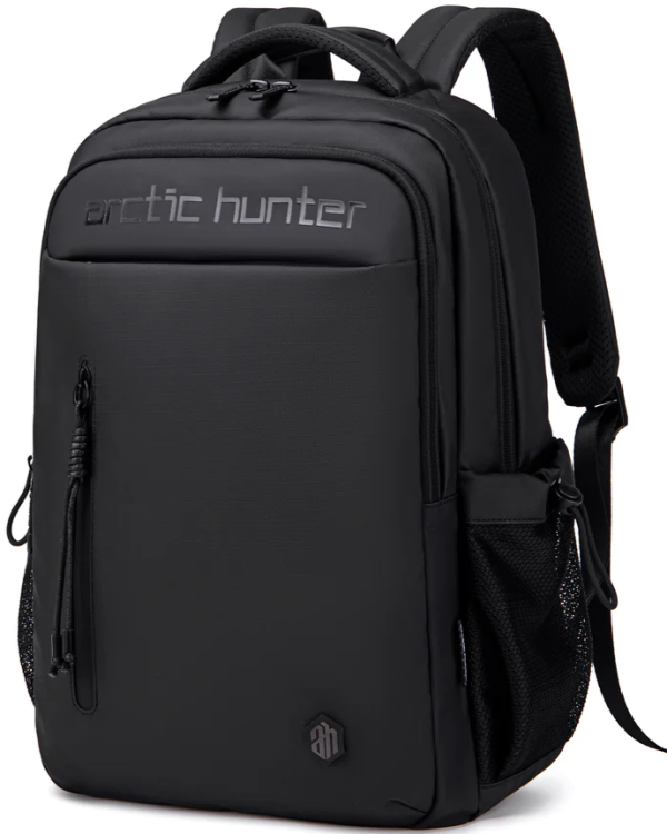 B00534 arctic hunter 01